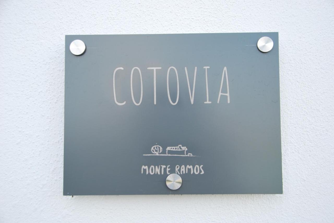 Monte Ramos Guest House Ferreira Do Alentejo Exterior photo