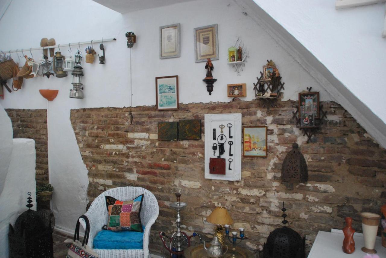 Monte Ramos Guest House Ferreira Do Alentejo Exterior photo